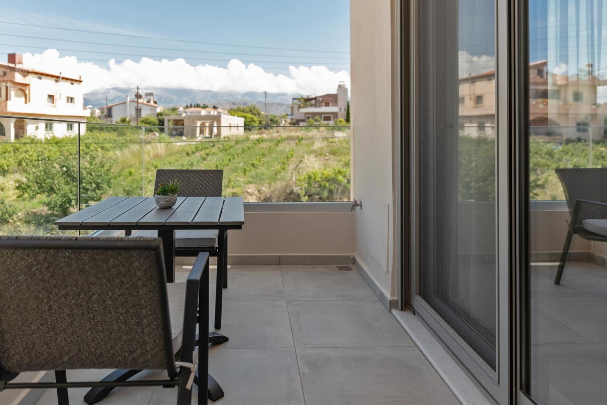 Oliva Verde Residences Galatás Екстериор снимка