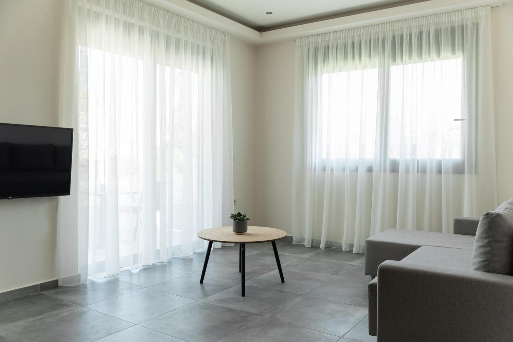 Oliva Verde Residences Galatás Екстериор снимка